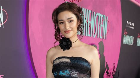 liza soberano mega|The Stunning Transformation Of Liza Soberano.